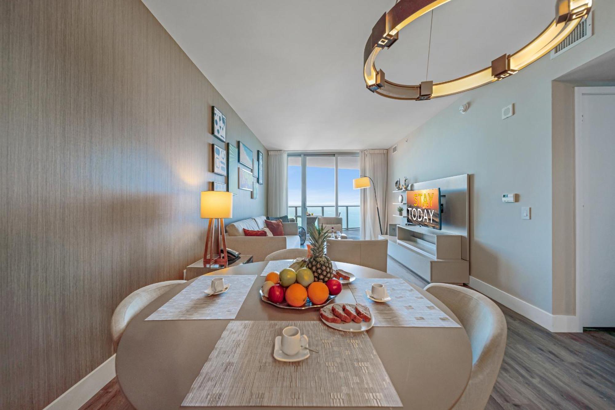 Splendid Resort - Oceanview 1Bdr & 1Ba Apt Right On The Beach, Heated Pool, Gym Hollywood Dış mekan fotoğraf